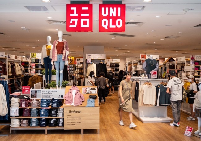 Uniqlo - One Fashion Blogger